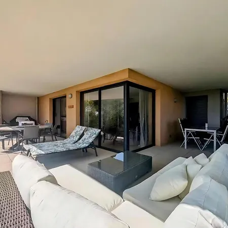 Labubu Mansion Apartment